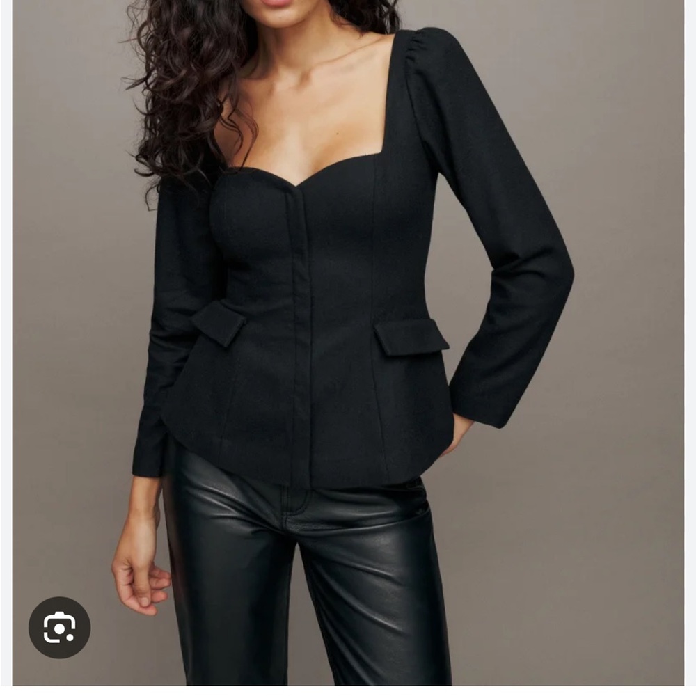 Elegant Black Long Sleeve Top